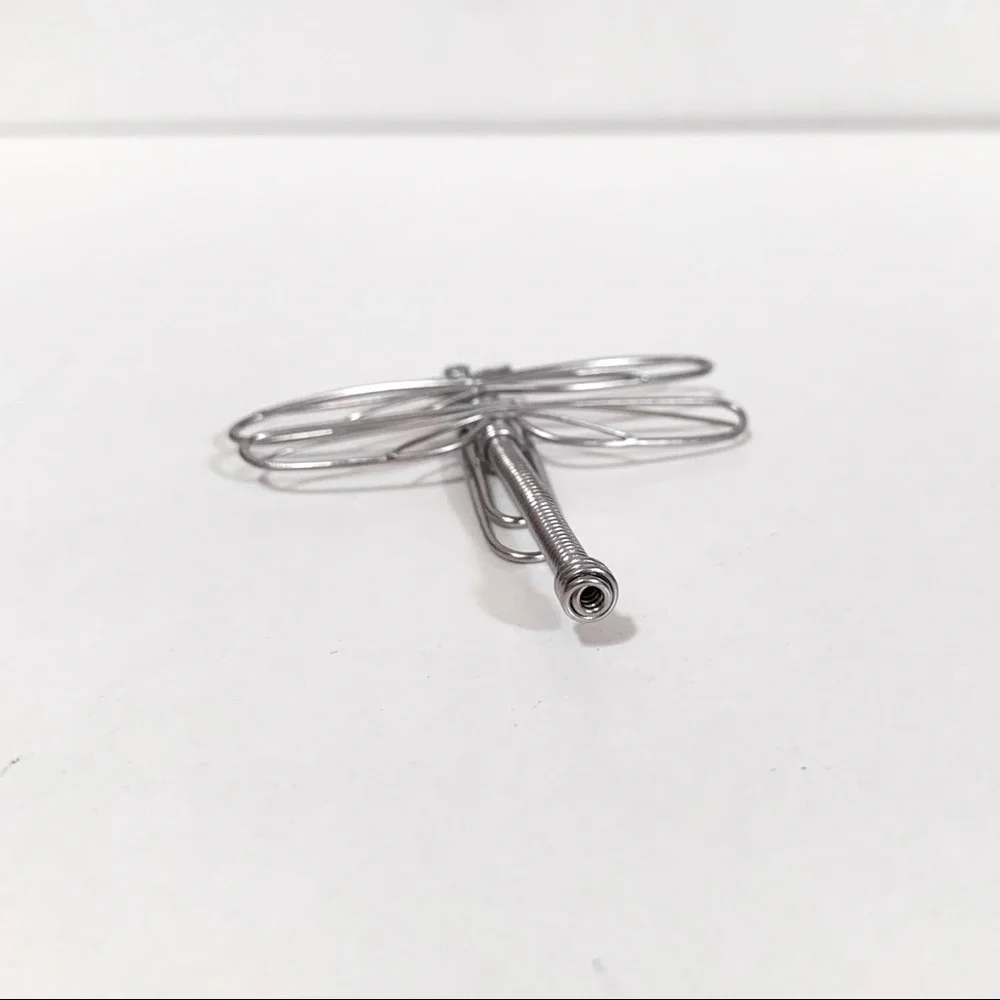 Hold Large Special Dragonfly Paperclip space marker